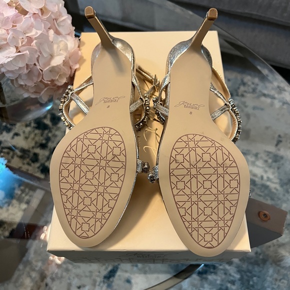 BRAND NEW Jewel Badgley Mischa Donna size 8 light gold - Picture 6 of 6